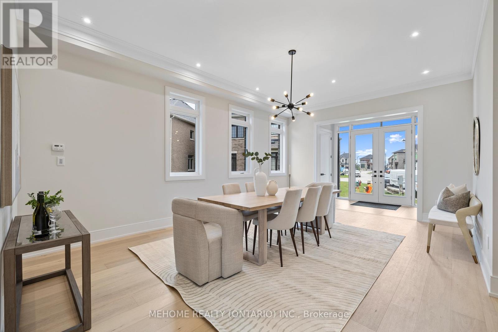 2 BUNN COURT