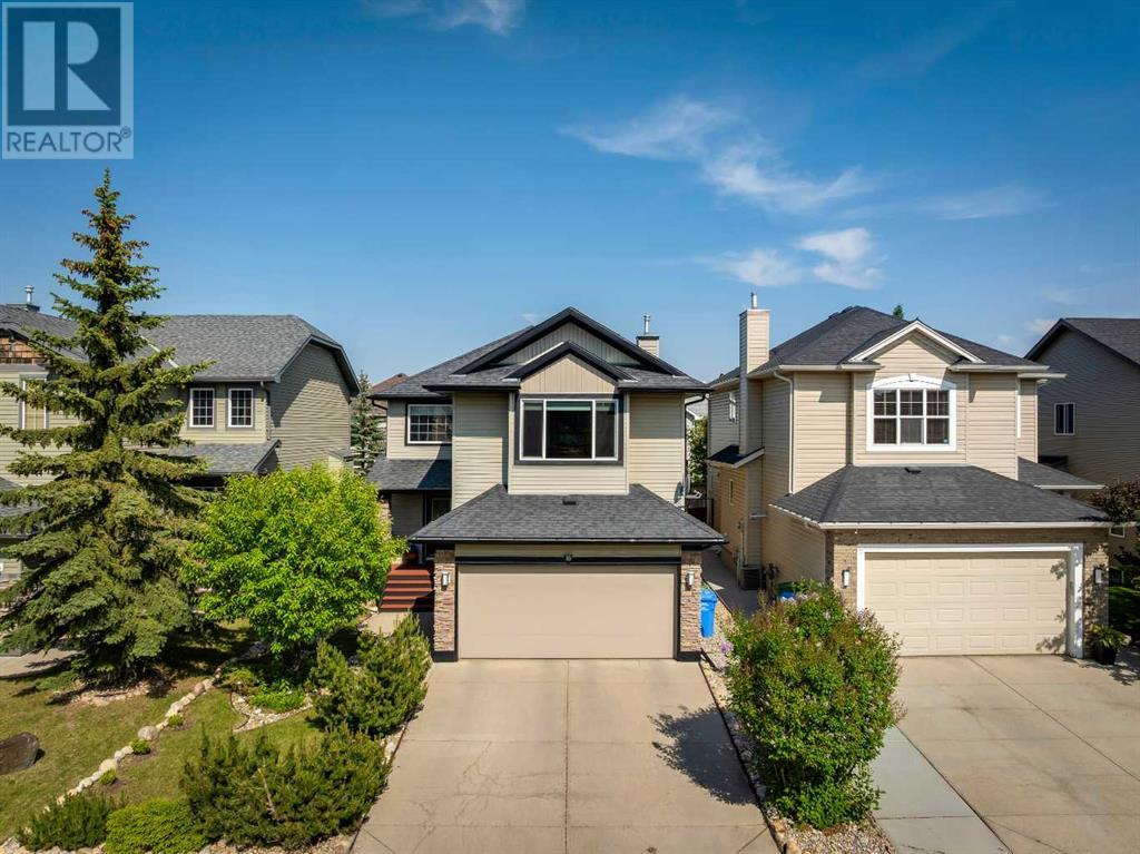 16 Cougarstone Manor SW