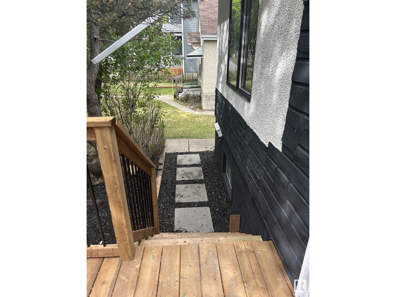 12013 40 ST NW