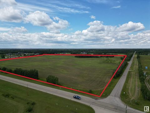 51108 Rge Road 265 Rural Parkland County AB T7Y1N0