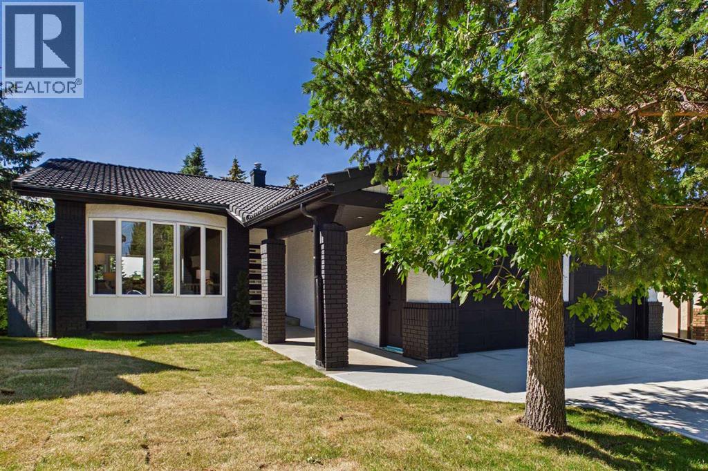 16 Edcath Mews NW