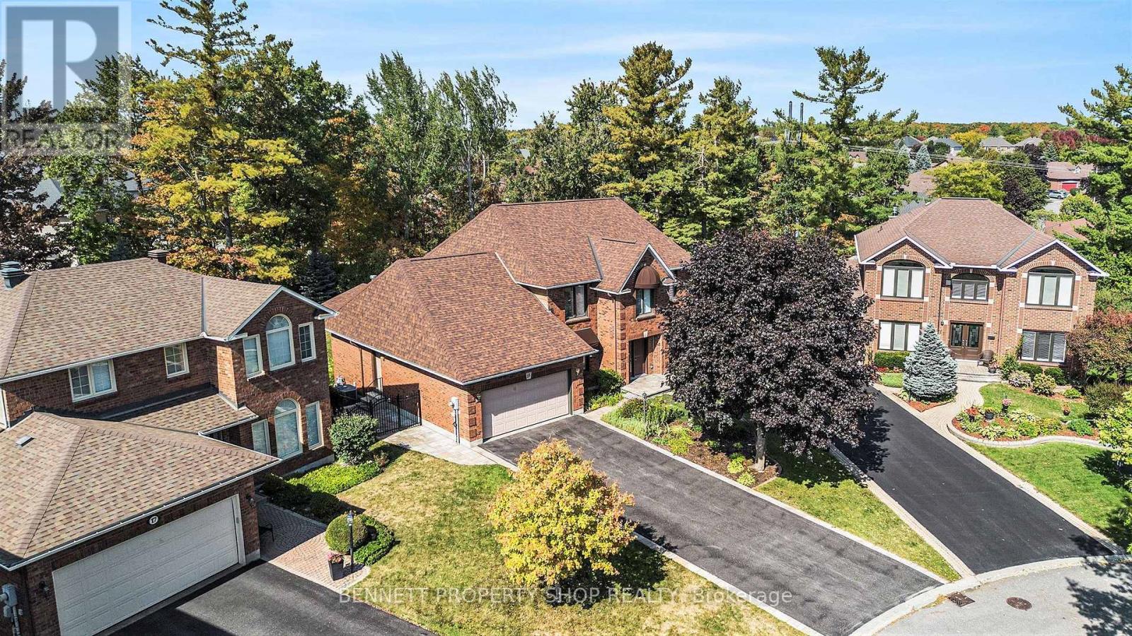 15 BRANDY CREEK CRESCENT