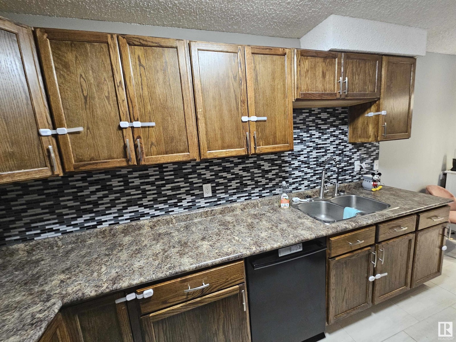 #105 53 AKINS DR