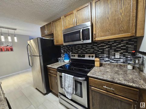 #105 53 AKINS DR St. Albert AB T8N3M6