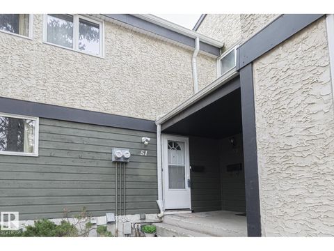 51 BELMEAD GARDENS NW Edmonton AB T5T1J1