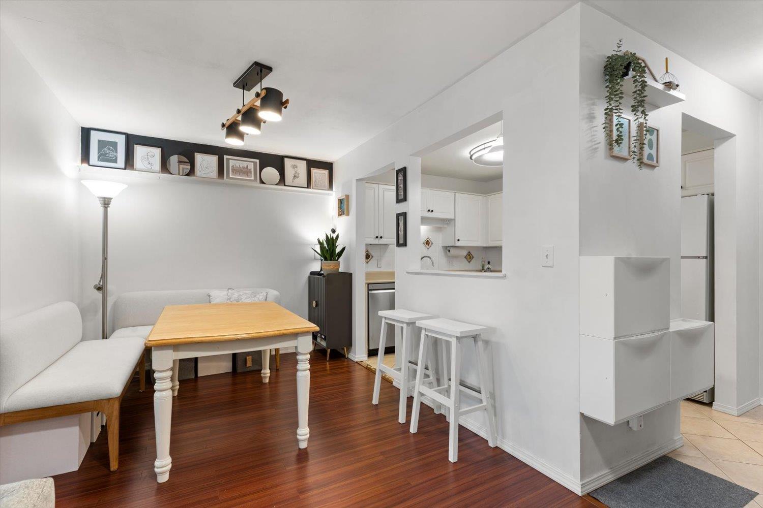 305 9165 BROADWAY STREET|Chilliwack Proper East
