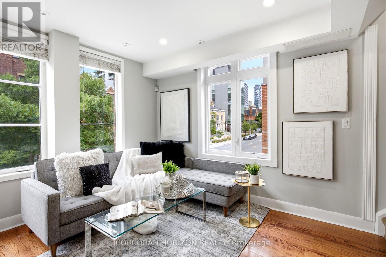 301 - 415 JARVIS STREET