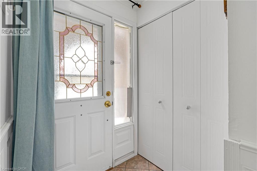 1180 MISSISSAUGA VALLEY Boulevard Unit# 4