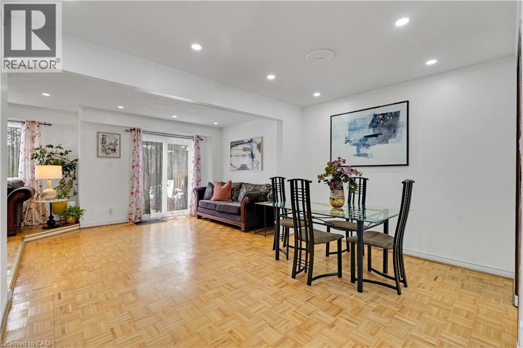 1180 MISSISSAUGA VALLEY Boulevard Unit# 4