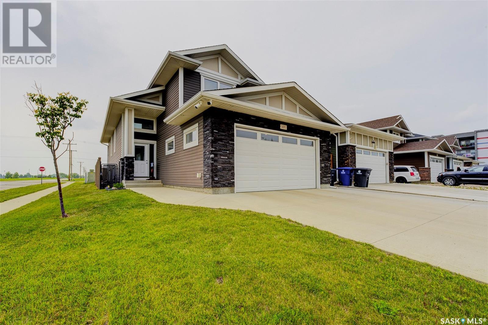 101 Beaudry CRESCENT