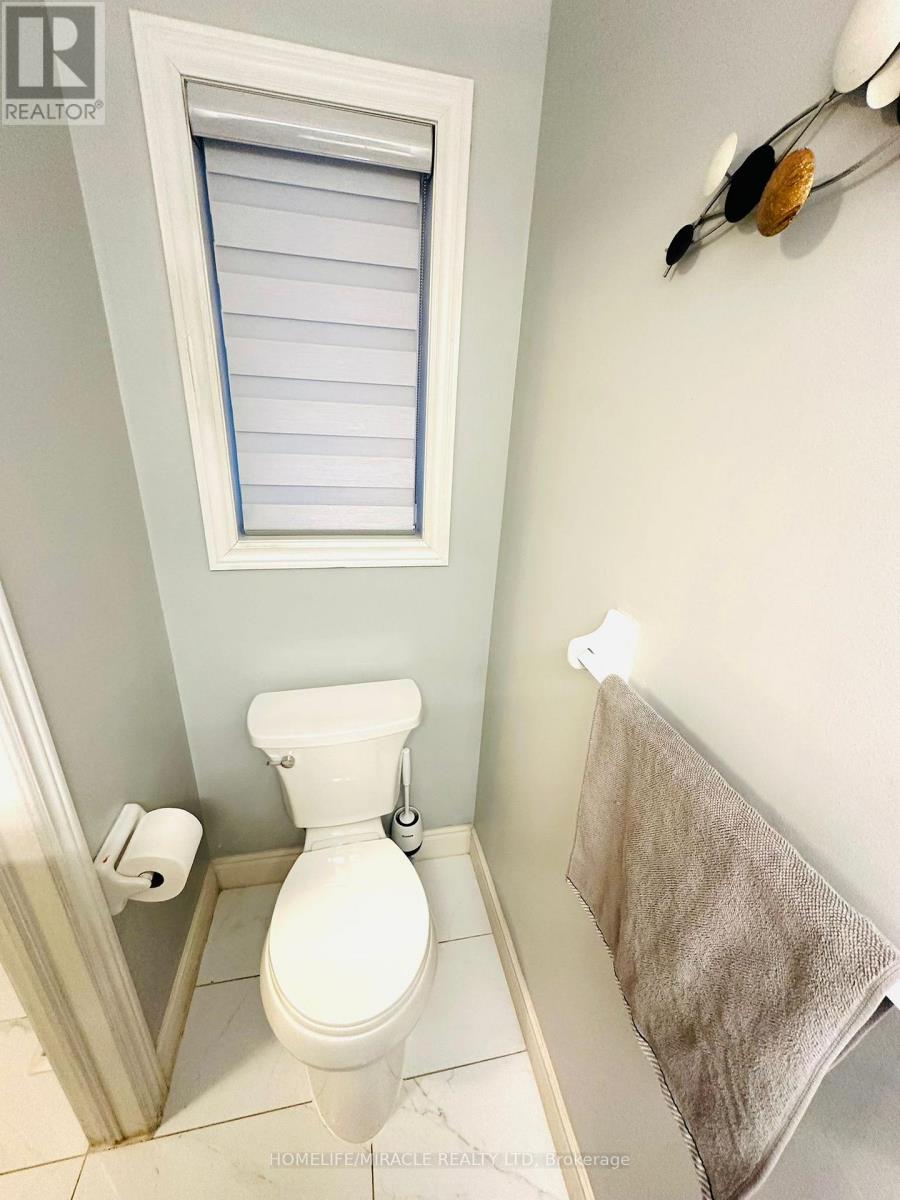 28 PEACHWOOD CRESCENT