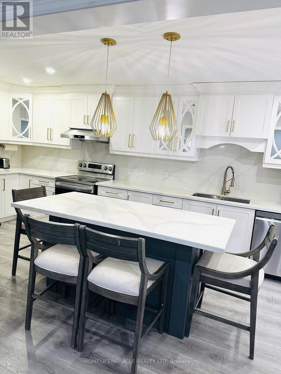 28 PEACHWOOD CRESCENT