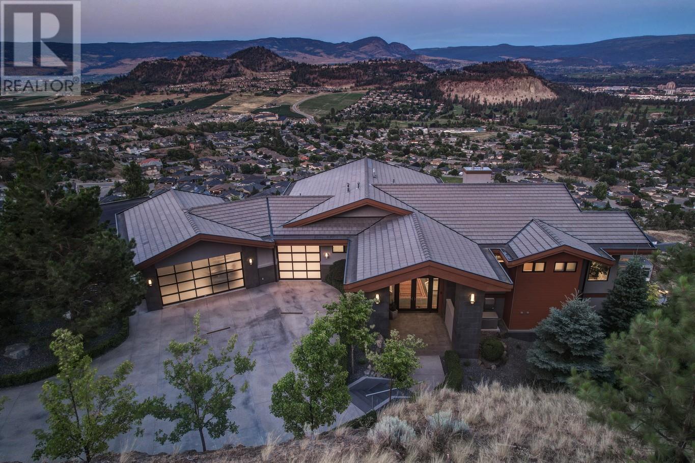 733 Forestridge Lane