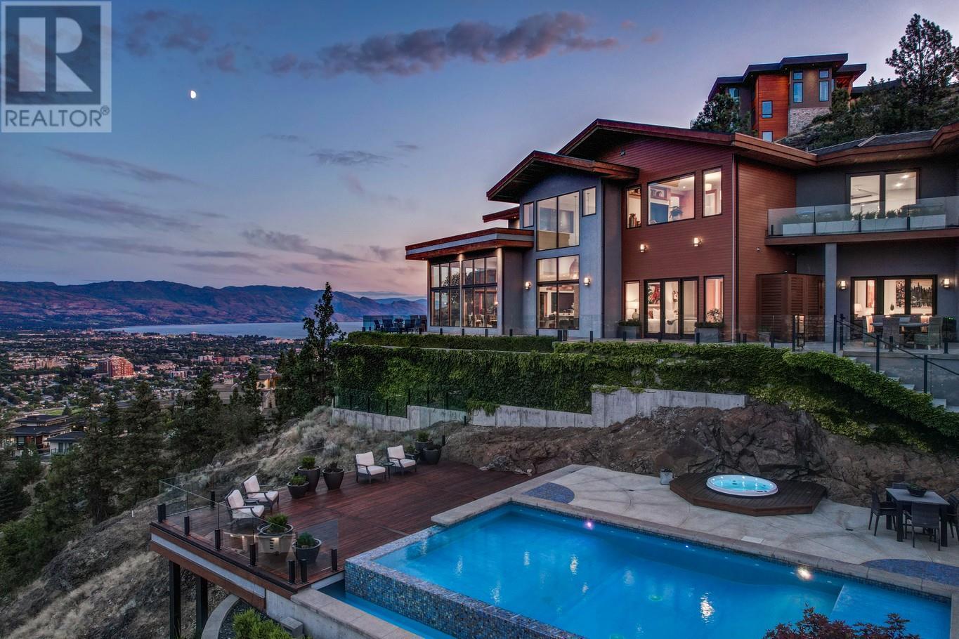 733 Forestridge Lane
