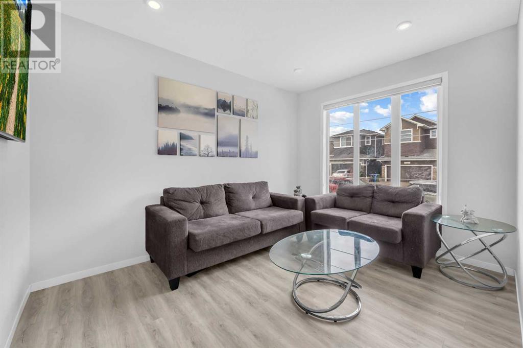 130 Red Sky Crescent NE