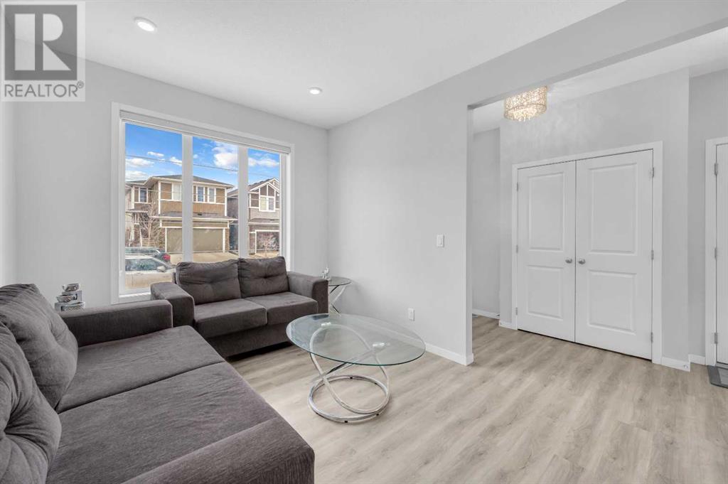 130 Red Sky Crescent NE