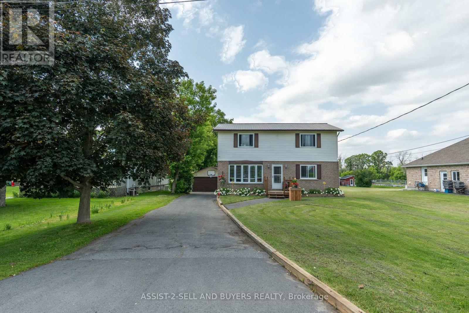 17407 COUNTY RD 18 ROAD