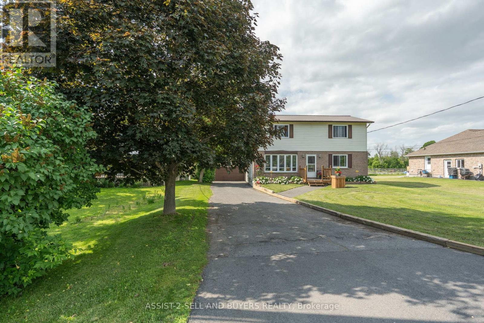 17407 COUNTY RD 18 ROAD