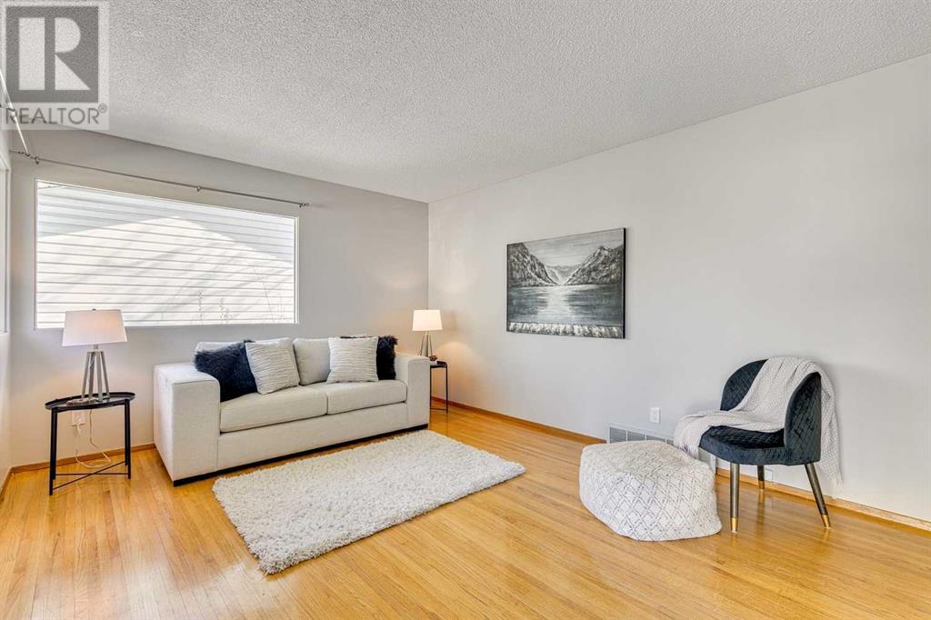 30 Hutton Place SW