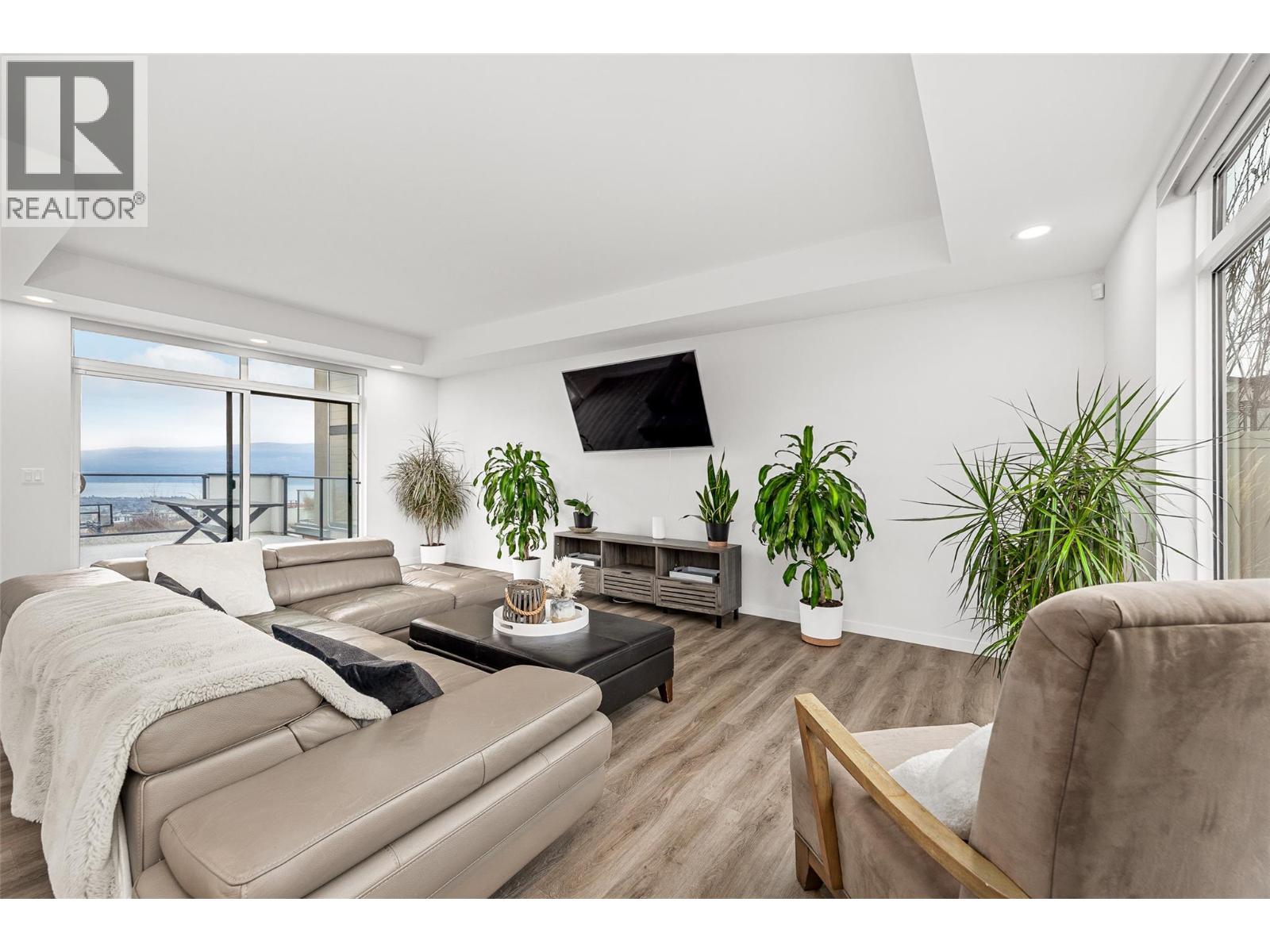 3708 Morningside Drive