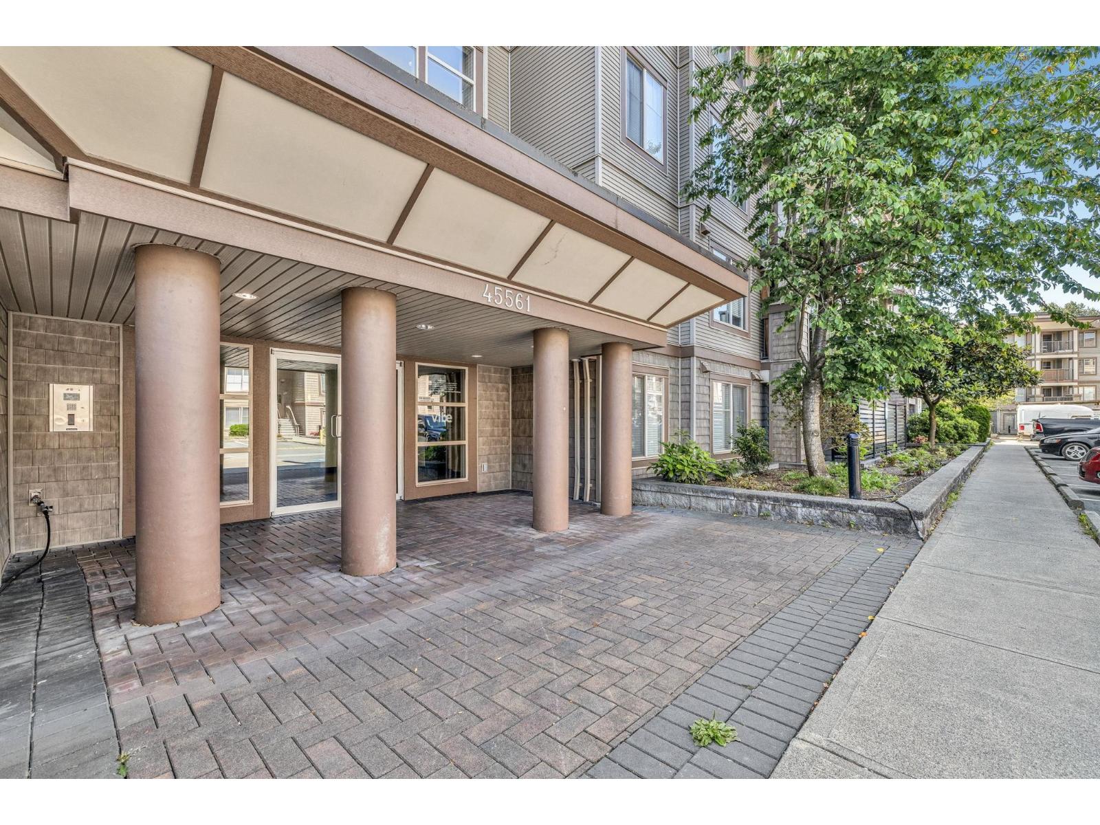 301 45561 YALE ROAD|Chilliwack Proper South