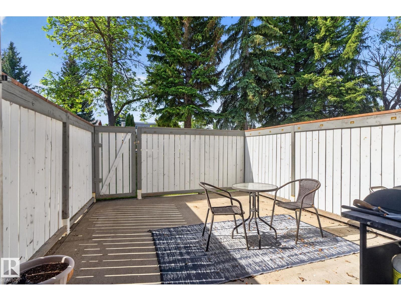 #10 1904 48 ST NW