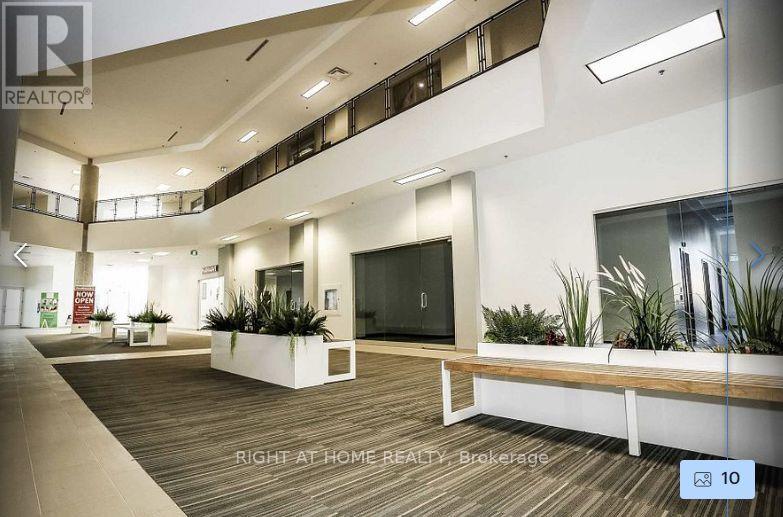 504 - 1275 FINCH AVENUE W