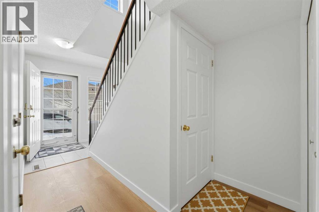 13 Country Hills Villa NW