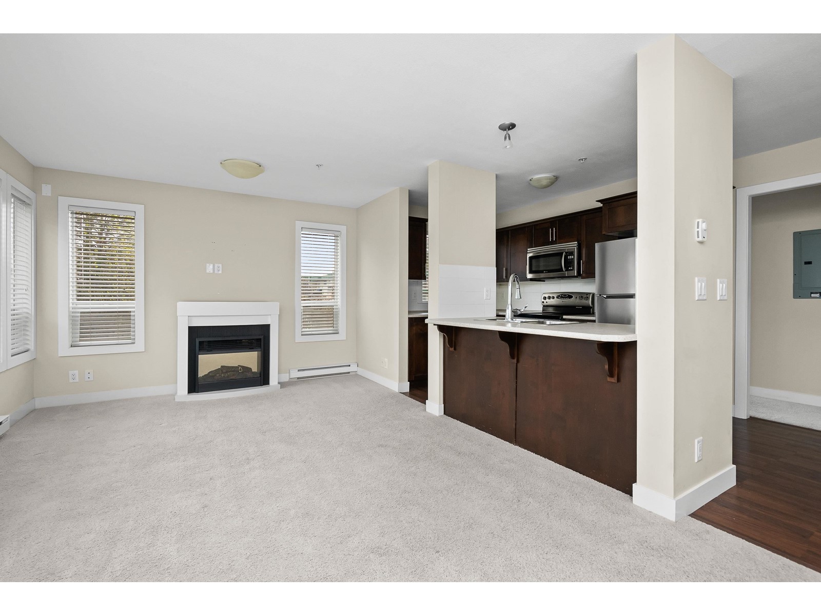 205 9422 VICTOR STREET|Chilliwack Proper East