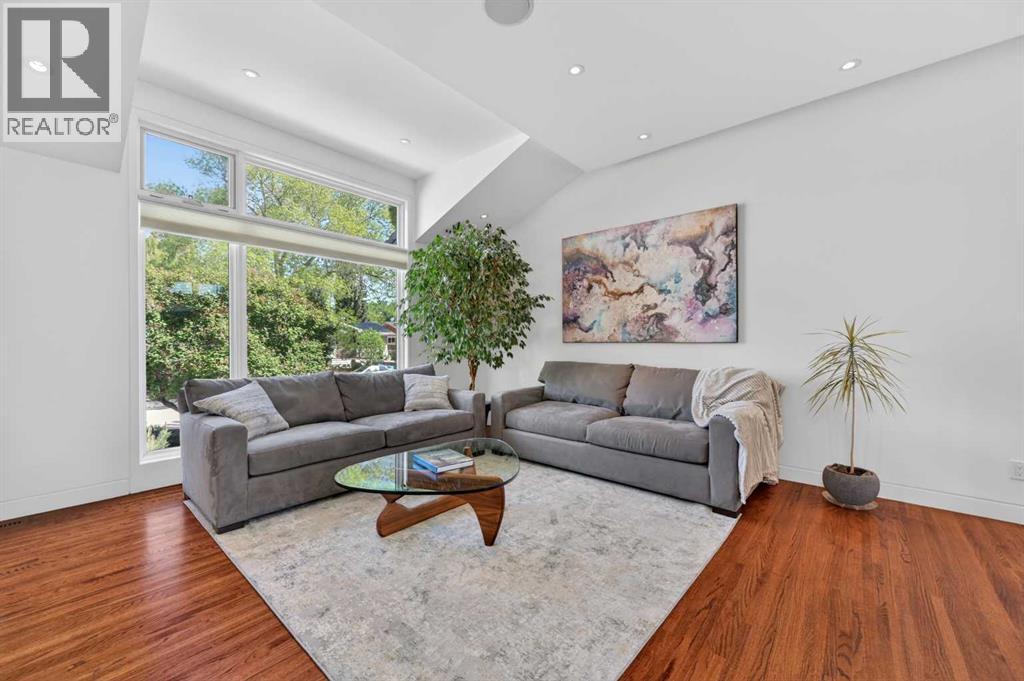 5119 Vallance Crescent NW