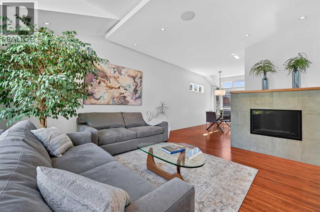 5119 Vallance Crescent NW