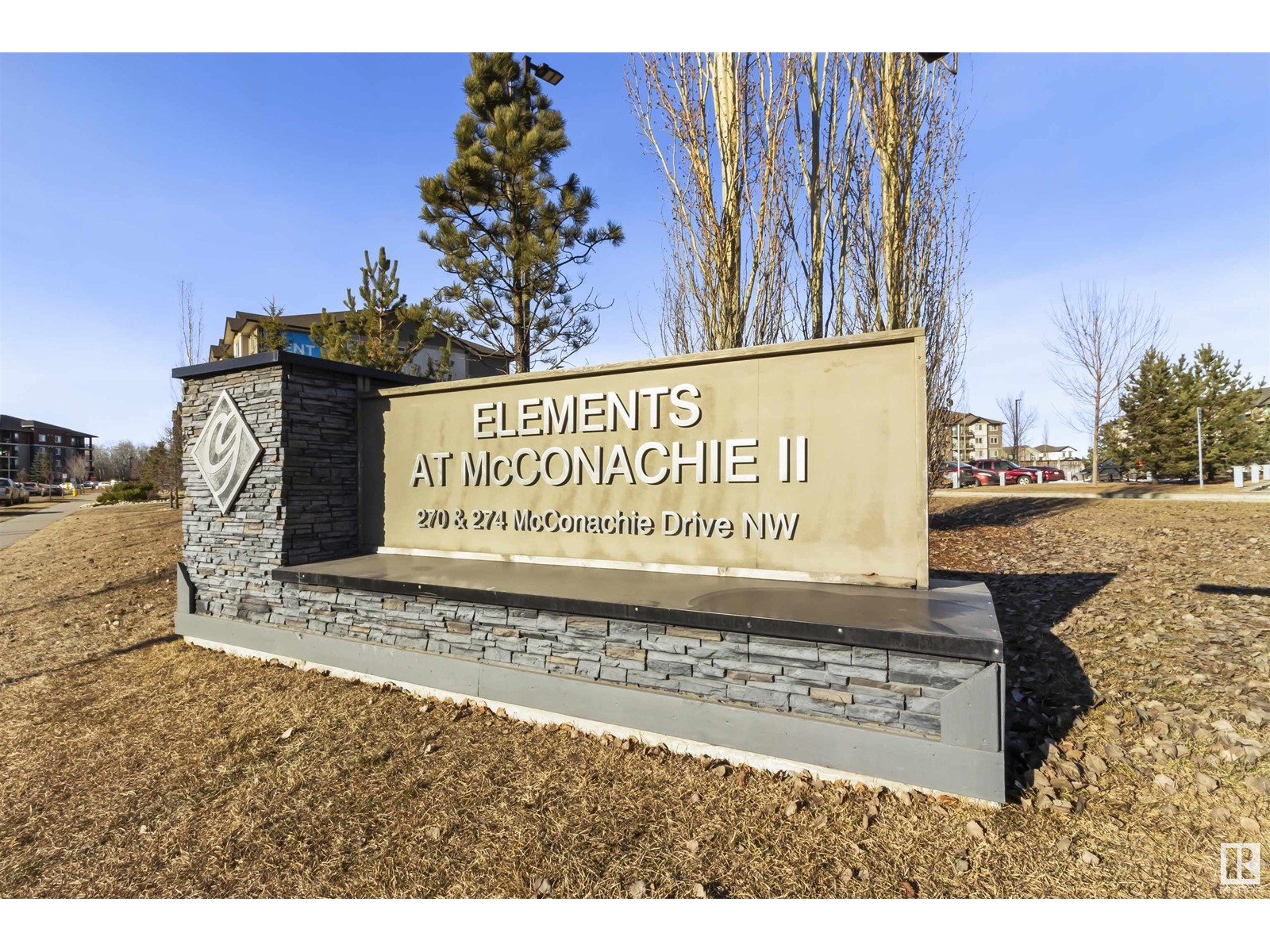 #320 274 MCCONACHIE DR NW