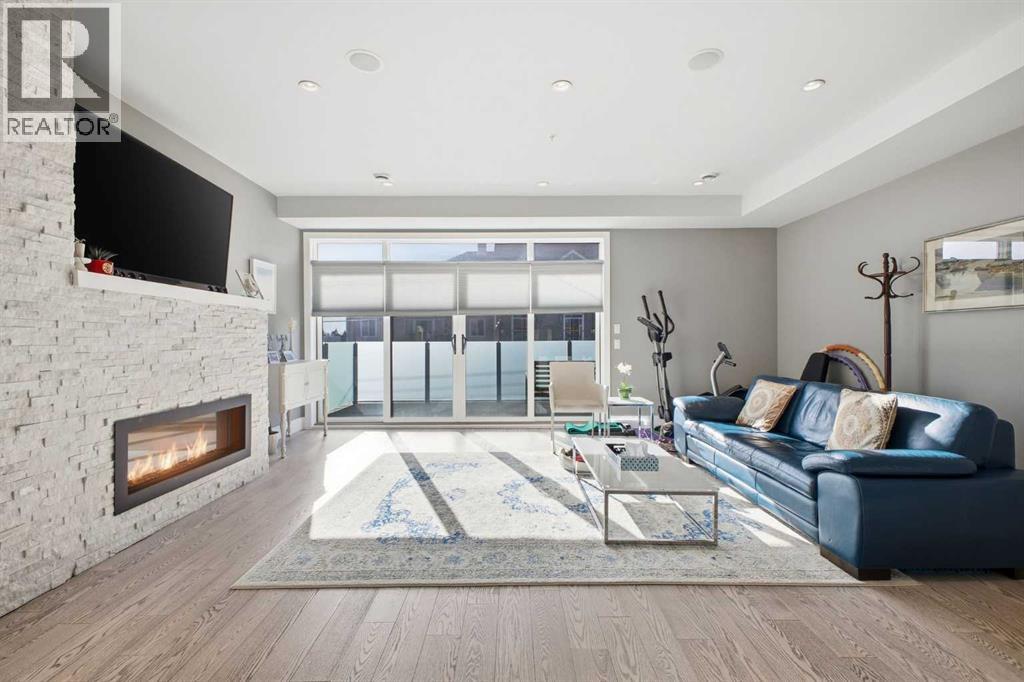 2, 1830 34 Avenue SW