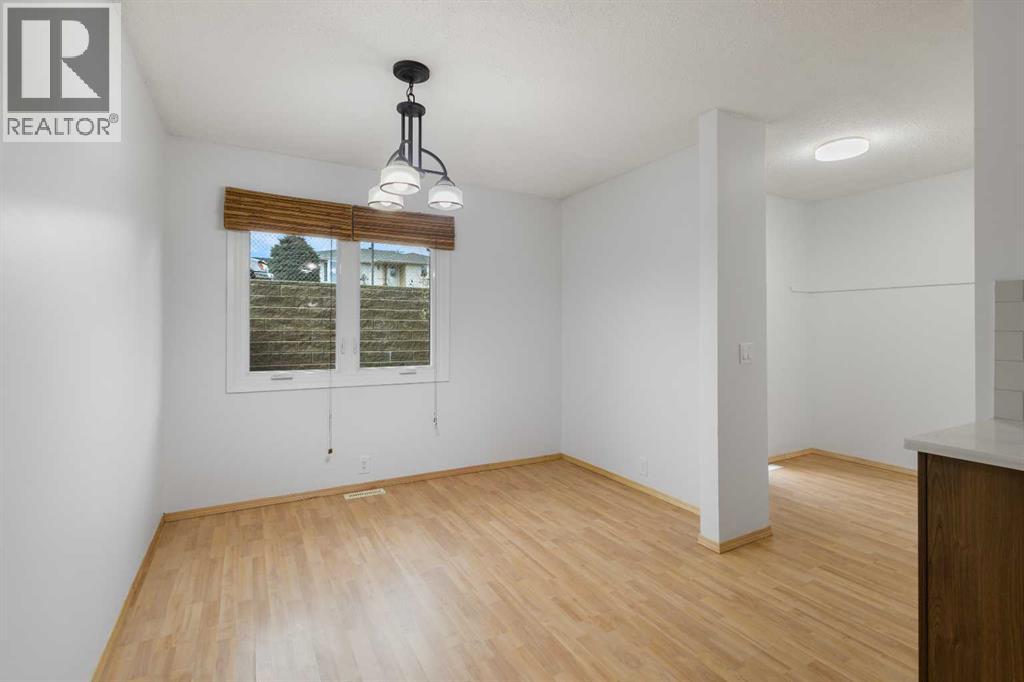 72, 1055 72 Avenue NW