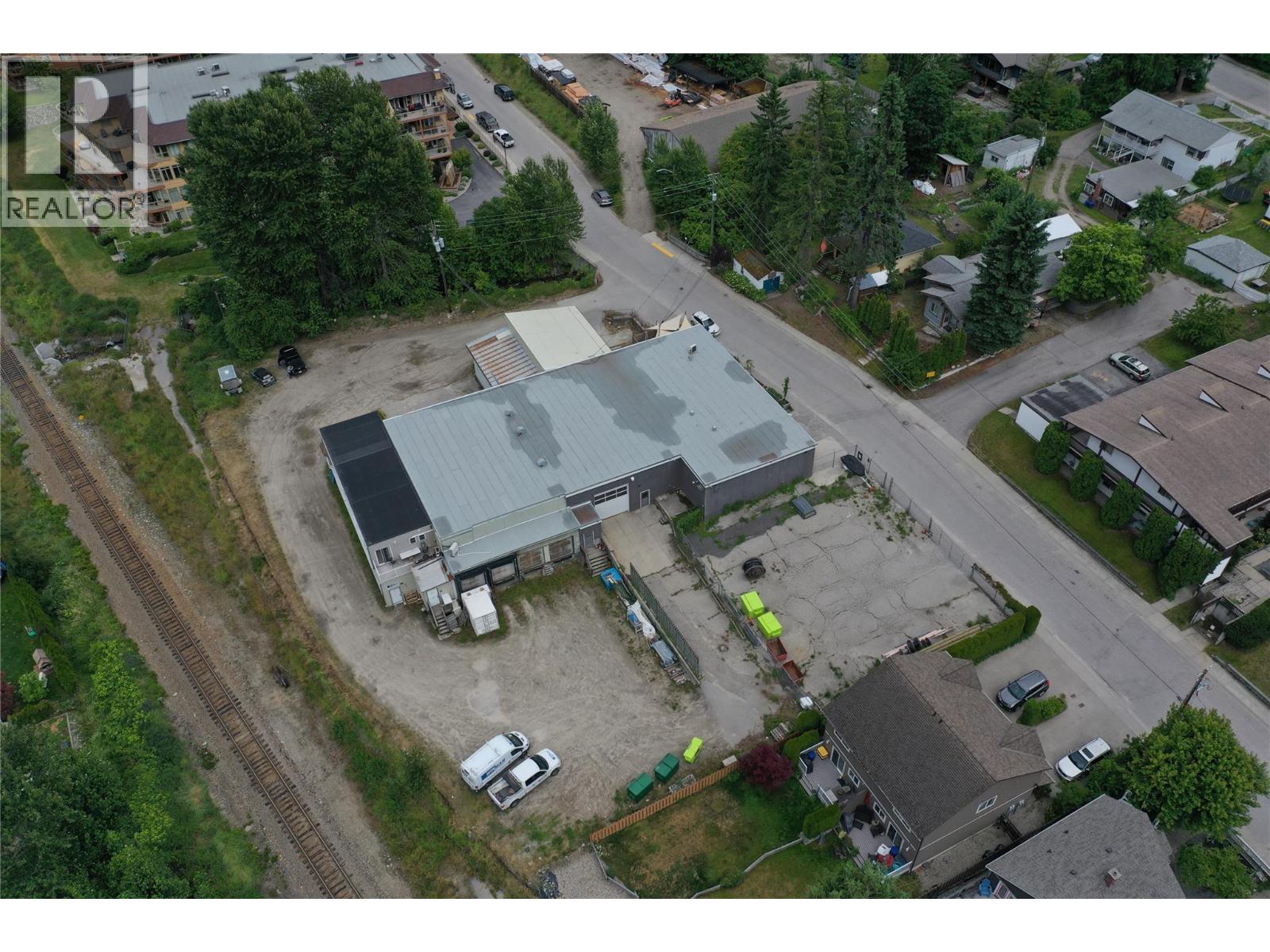 711 Radio Avenue Unit# 4