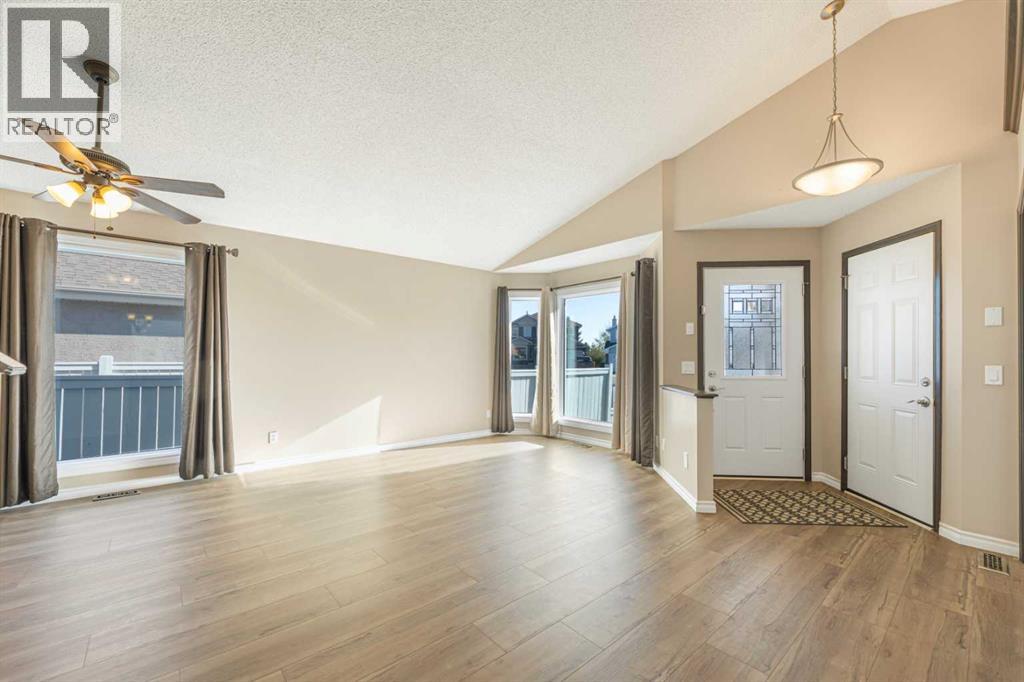 215 Hidden Vale Place NW