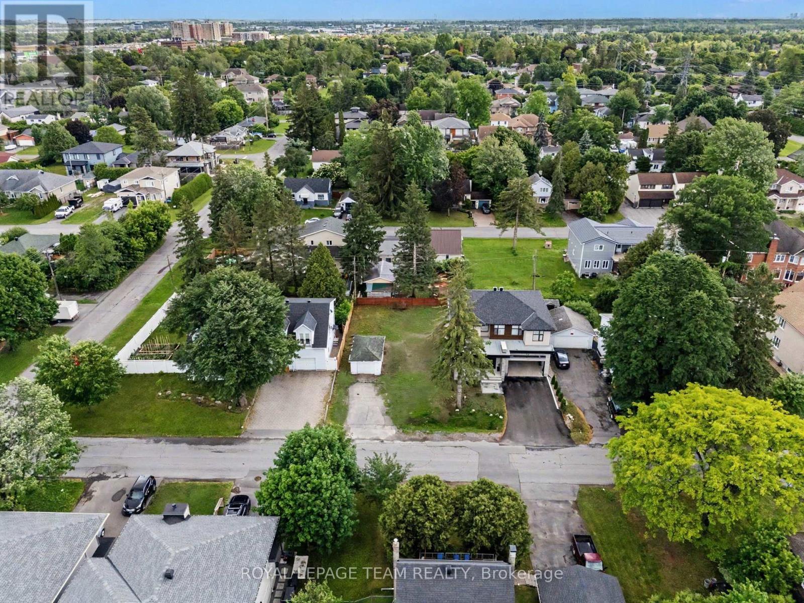 Photo 1 of 15 — 50 LOTTA AVENUE W, Ottawa, ON K2G6B5