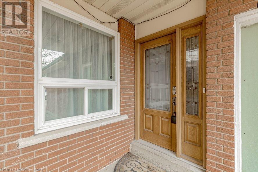 4231 SUGAR BUSH Road