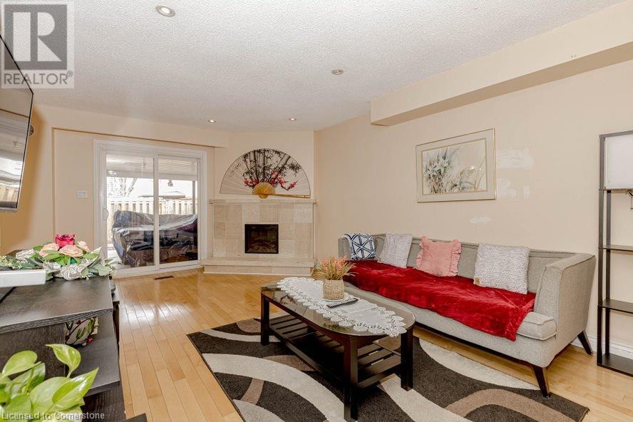 4231 SUGAR BUSH Road