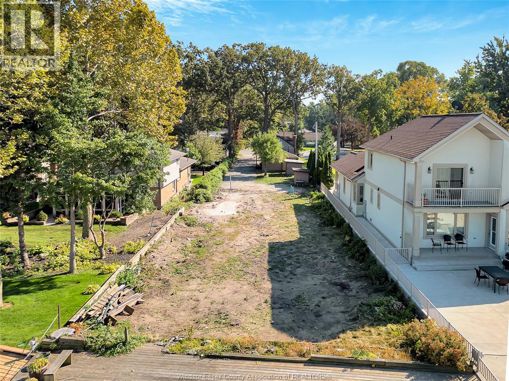 12718-12722 RIVERSIDE DRIVE