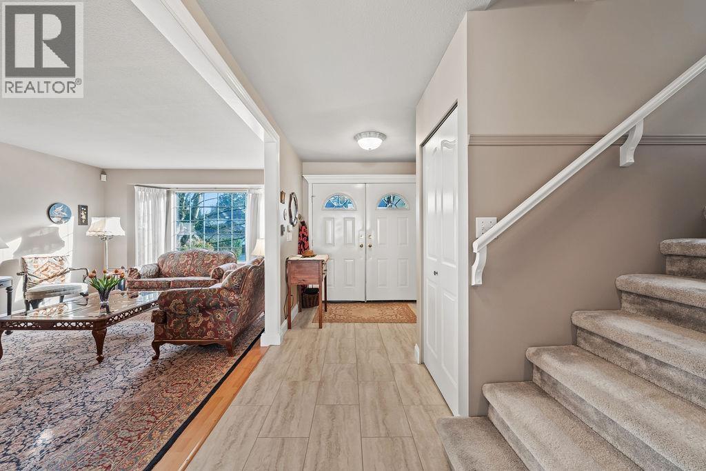 19620 SOMERSET DRIVE