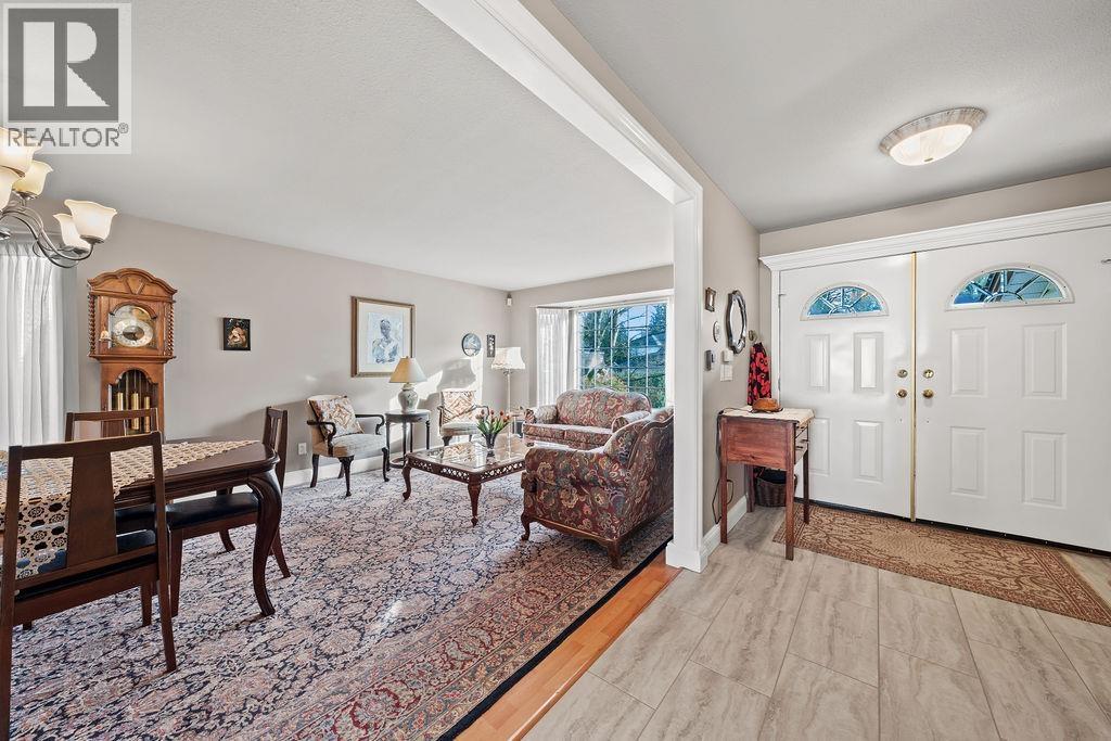 19620 SOMERSET DRIVE