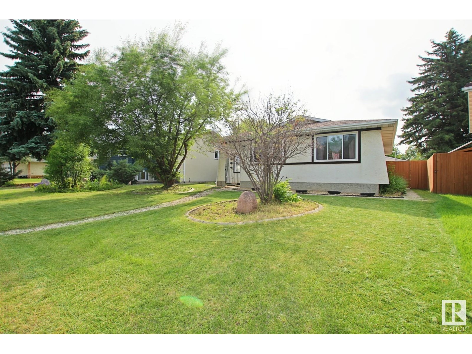 708 LEE RIDGE RD NW