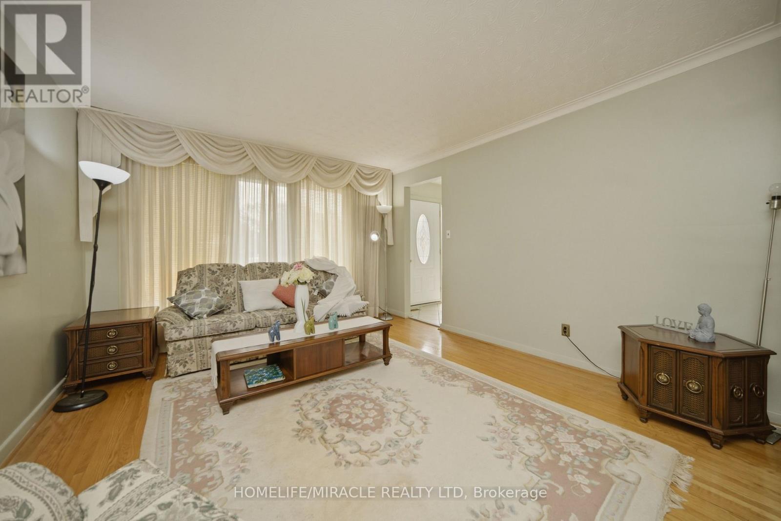 7089 LANDEN COURT