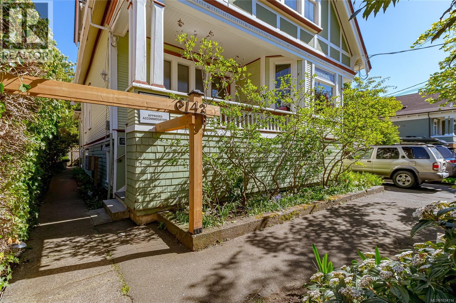 143 Government St