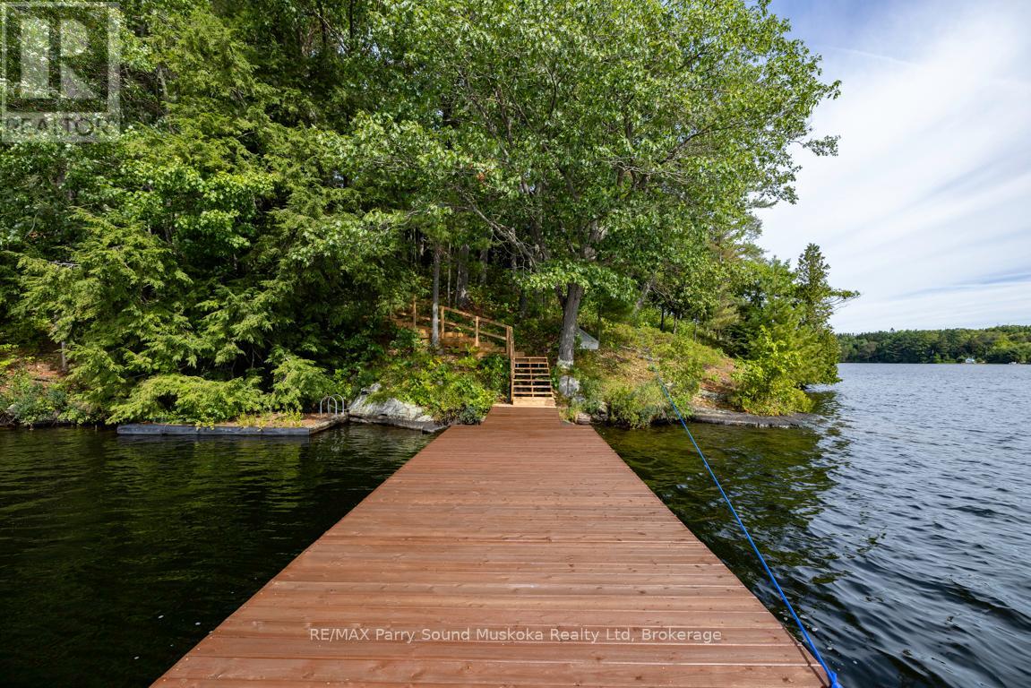 32A STERNER DRIVE