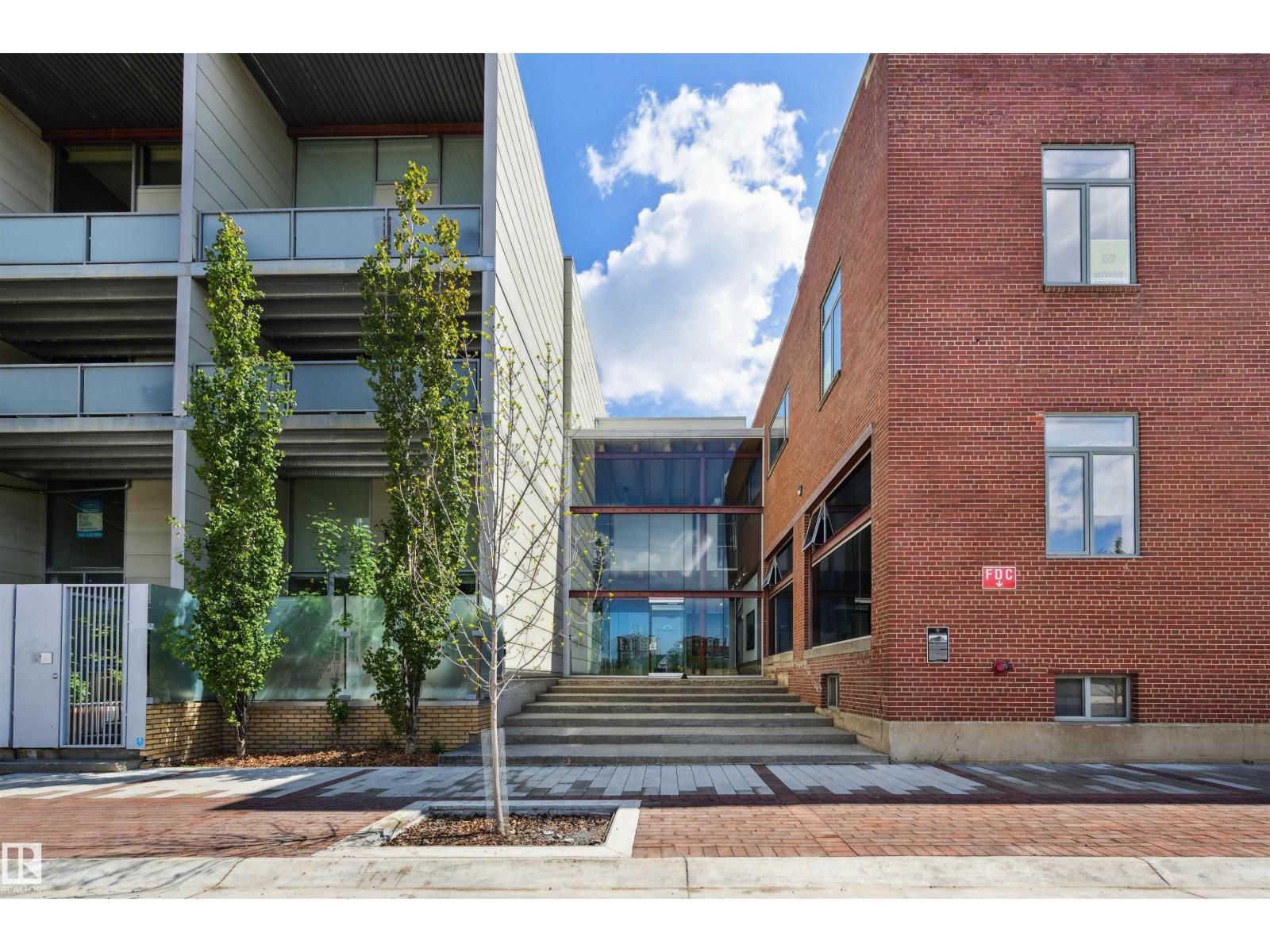 #111 10309 107 ST NW