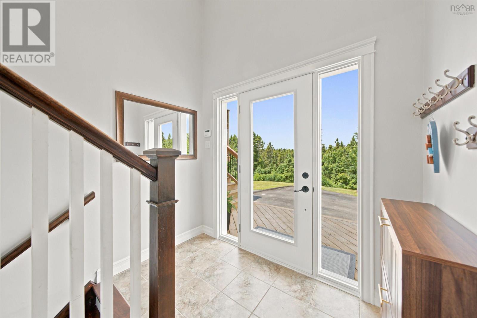 14 Jaycor Court
