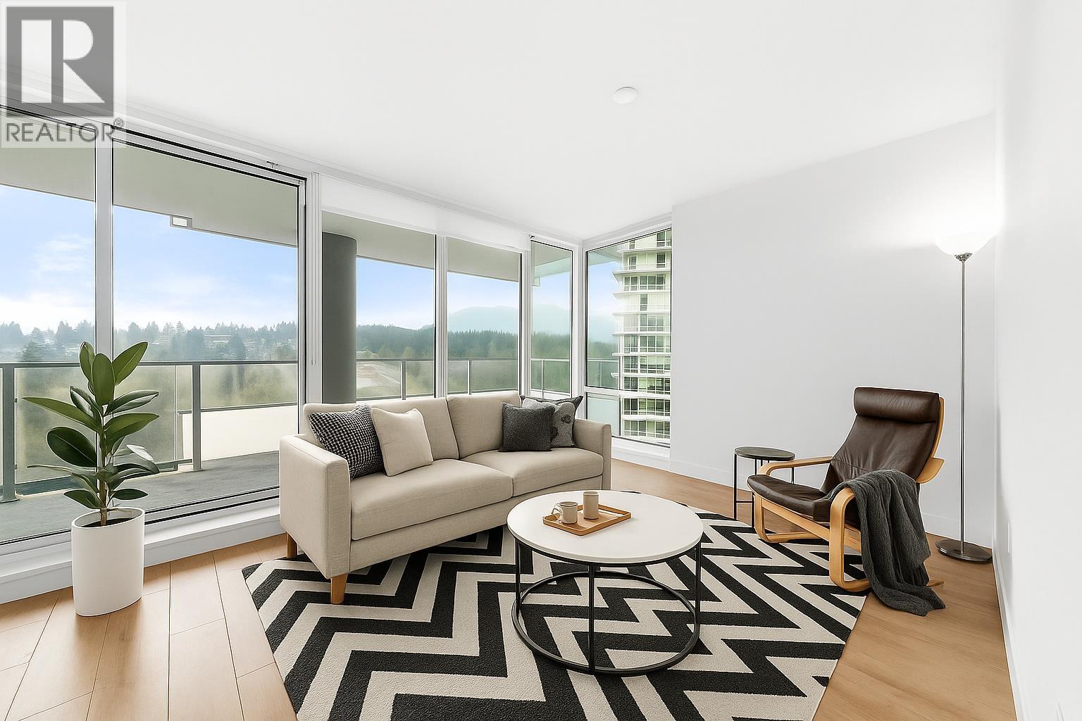 1401 1500 FERN STREET