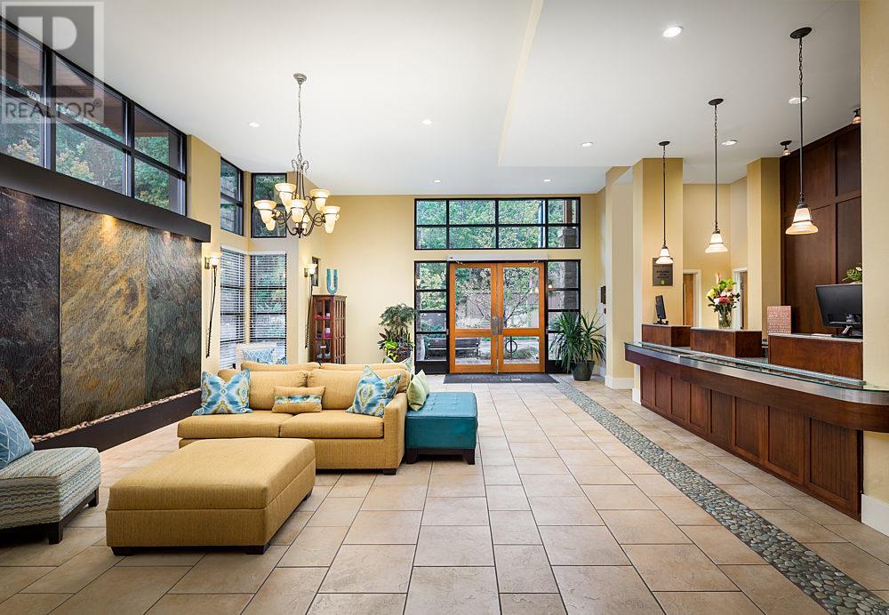 13011 LAKESHORE Drive S Unit# 115